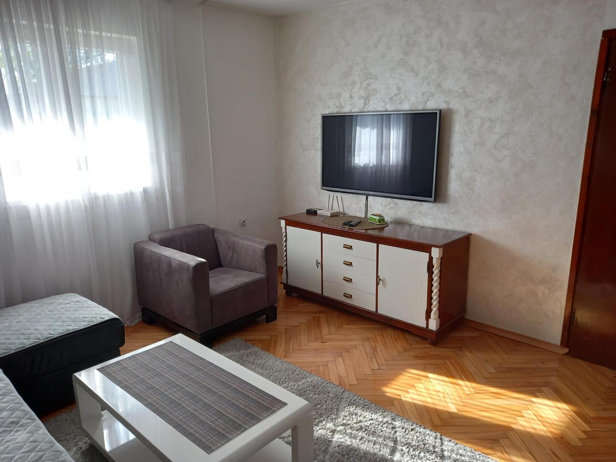 Stan U Maslinama Apartamento Podgorica Exterior foto